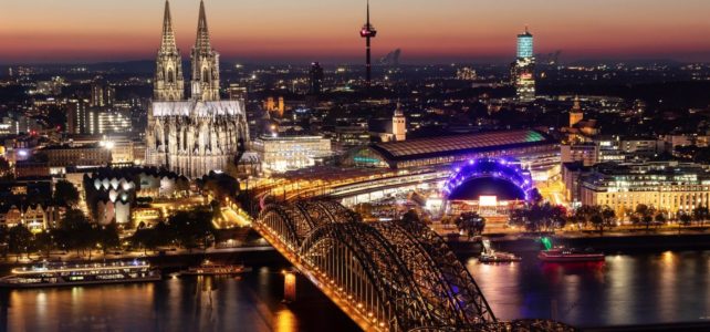 Birgit Schrowanges Leben zwischen Köln und dem Sauerland