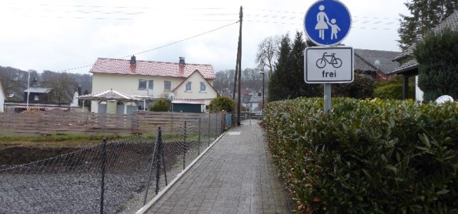 C:\Users\NB1\Desktop\PRIVATE BILDER STAND 11.02.2021\ALME\Beschilderung in Alme\Stichstraßen\Neuer Ordner\P1020526.JPG