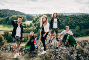Samstag Hektarparty mit den Draufgängern