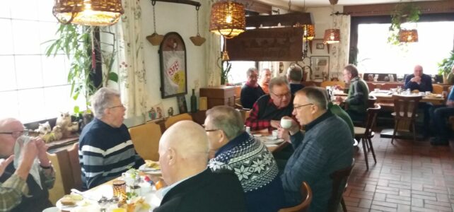 Männerfrühstück am Mittwoch Männerfrühstück am Mittwoch