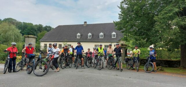 Radtour zu den Almer Adelshäusern