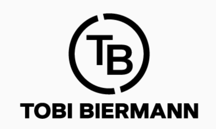 Ein Bild, das Schrift, Logo, Text, Grafiken enthält.

Automatisch generierte Beschreibung