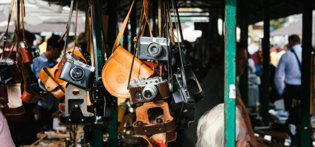 1. Almer Dorf-Flohmarkt